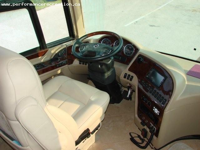 2007 Newmar Essex 4508 - Bath & 1/2 - Image 2