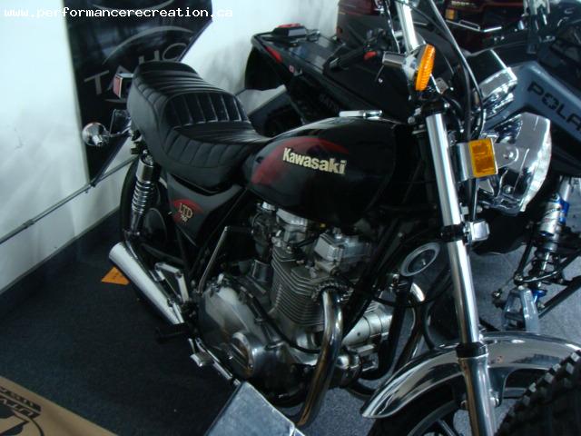 1984 Kawasaki KZ 750 LTD Canadian Edition - Image 3