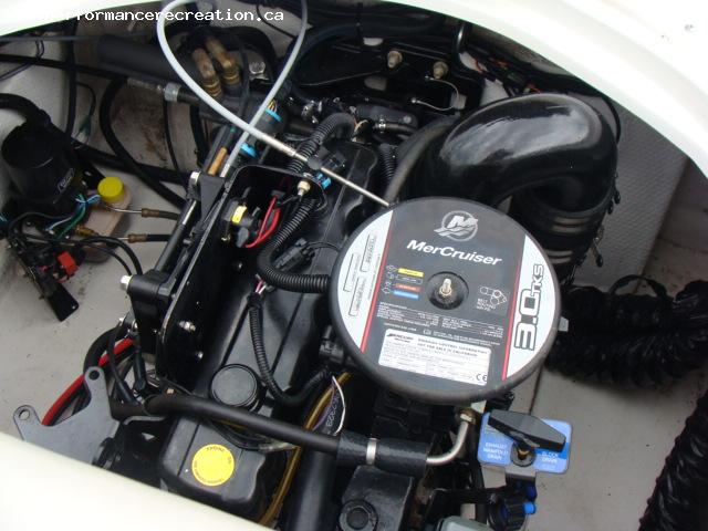 2012 Starcraft 185 Limited BowRider with Trailer - Image 9