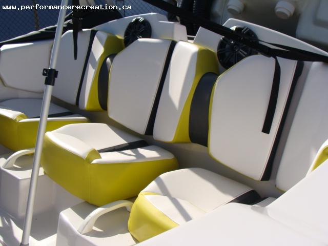 2016 Wellcraft 165 Scarab JetBoat - Image 4
